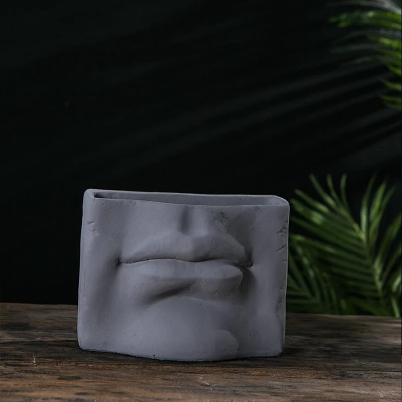 Decorative Plant Pot Stornfield