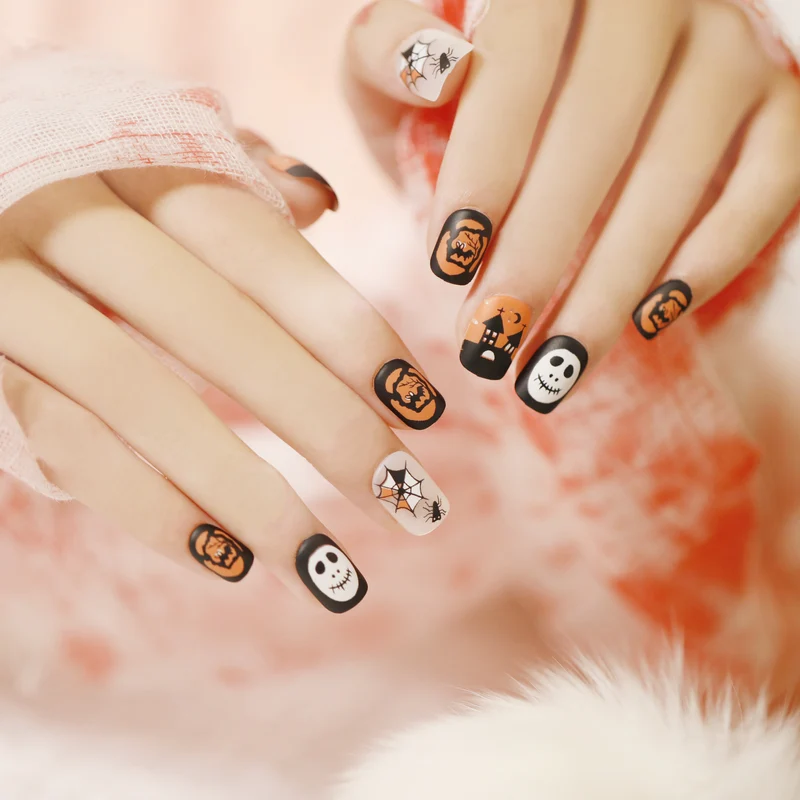 Creative Halloween Nail Art Stornfield