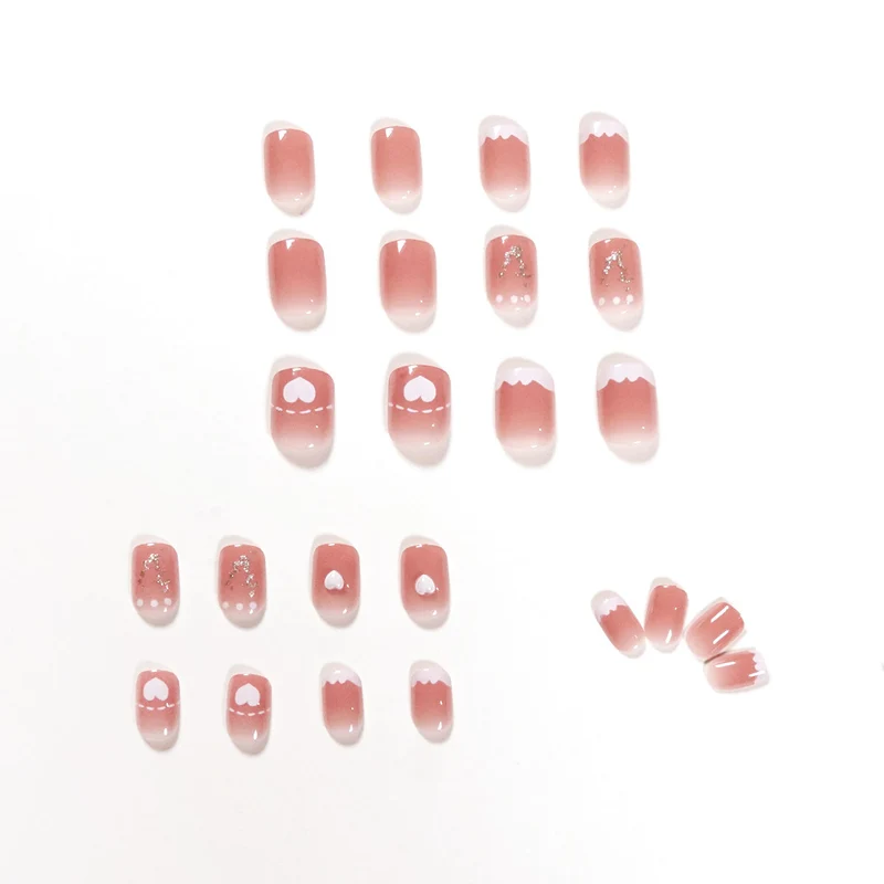 Kreative Gel-Nail Art with Shiny Accents Stornfield