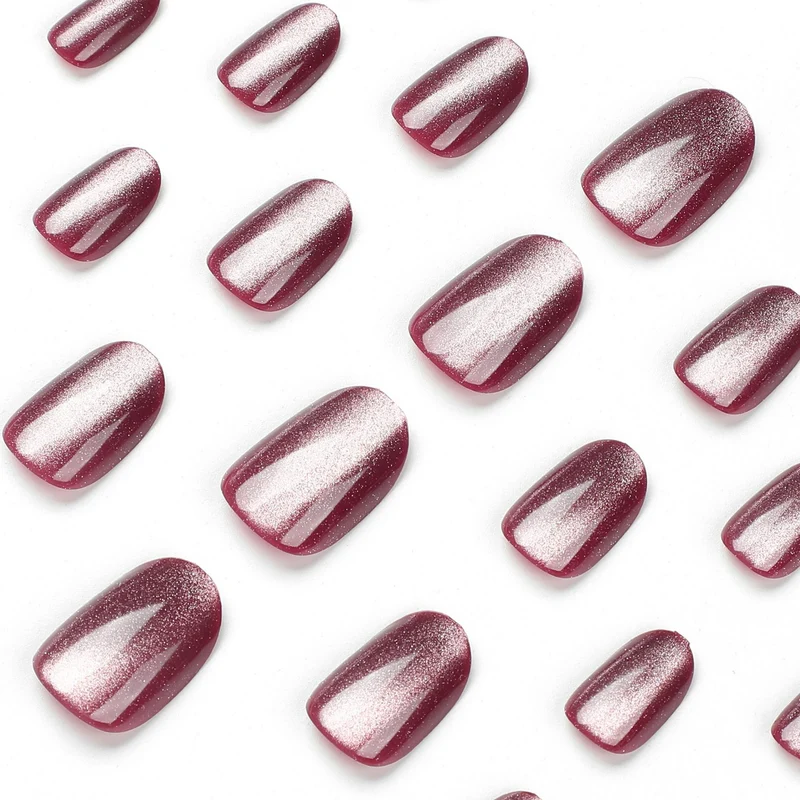 High-gloss nail extensions Stornfield