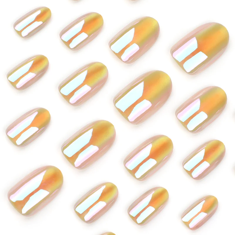 Glittering nail art with holographic effects Stornfield