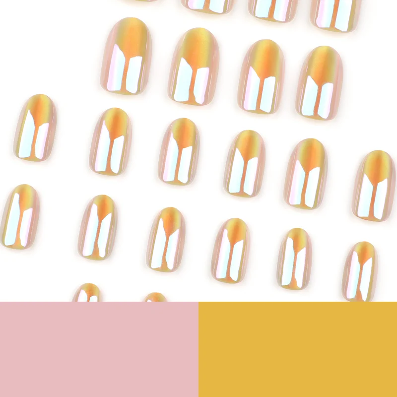 Glittering nail art with holographic effects Stornfield