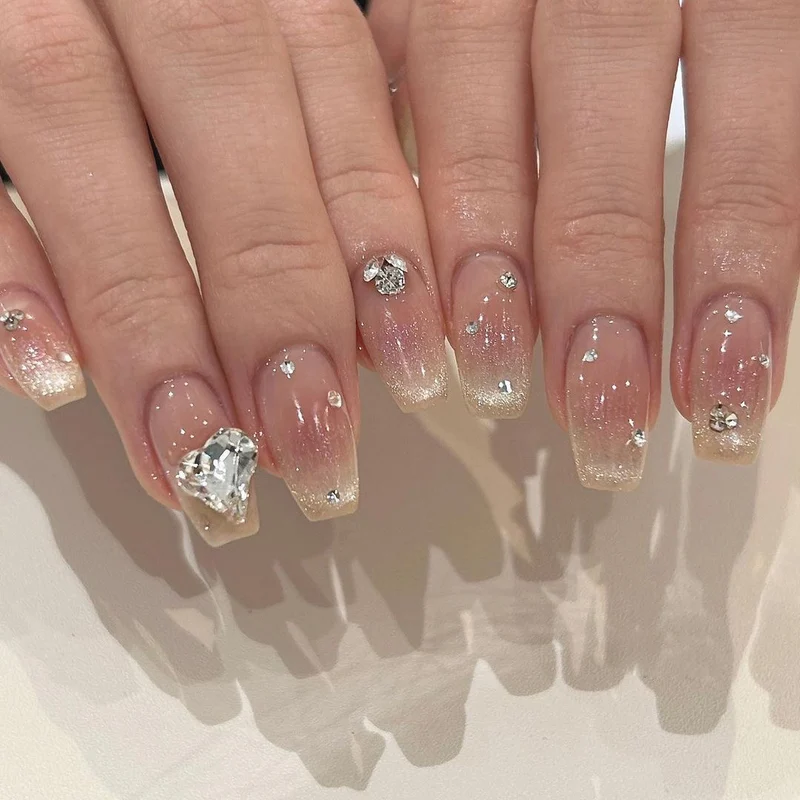 Glittering Nail Art Stornfield