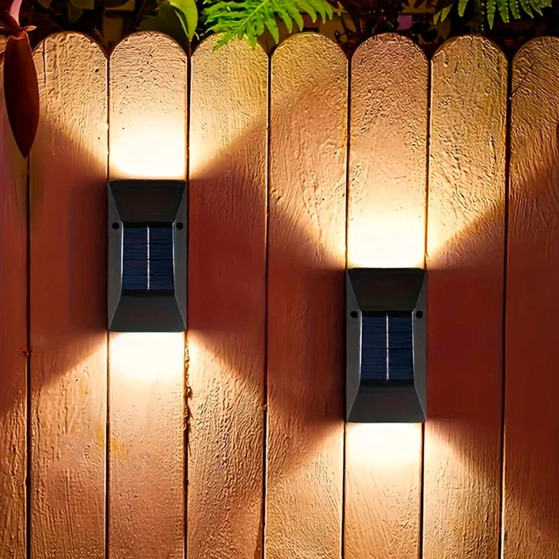 LED solcelle vegglampe (opp-nedlys), 2 stk. Svart | Luvikno