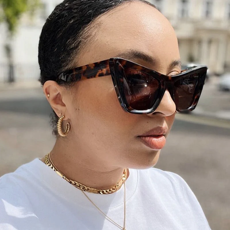 Dame trendy Cat-Eye solbriller med robust design og UV-beskyttelse Luvikno