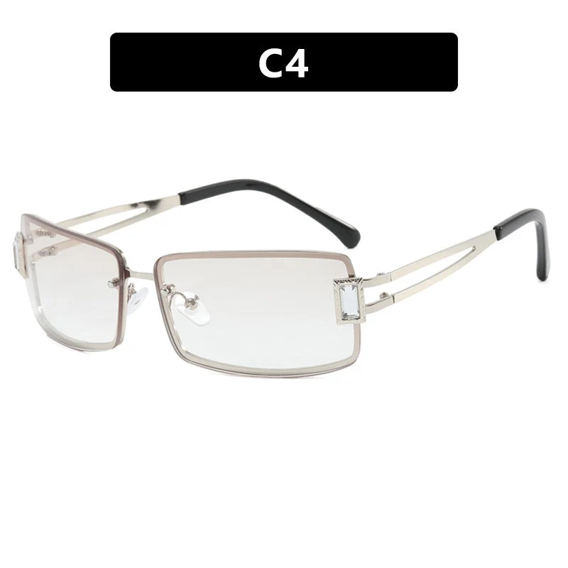 Dame stilig solbrille med elegante trapezformede glass og filigran metallramme Luvikno