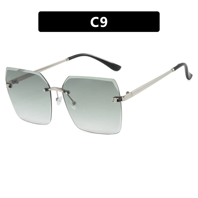 Dame firkantet solbrille i moderne design med filigran metallramme Luvikno