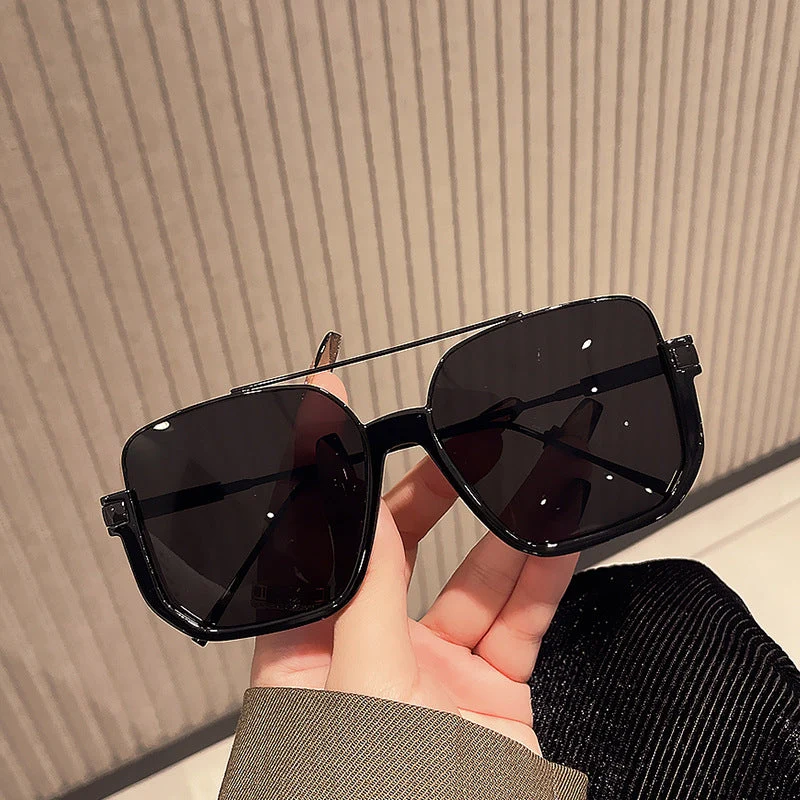 Damer oversized solbriller med trendy kvadratisk ramme og beskyttende UV-filter Luvikno