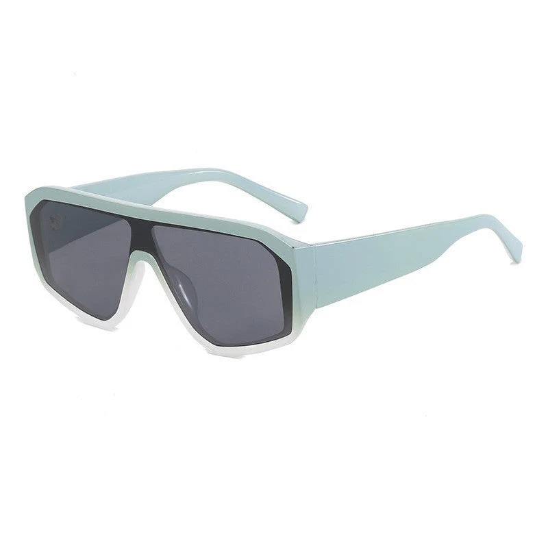 Dame oversized solbrille i moderne design med bred ramme Luvikno