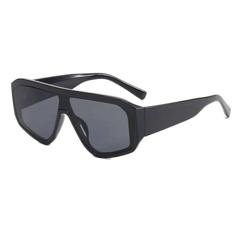 Dame oversized solbrille i moderne design med bred ramme Luvikno