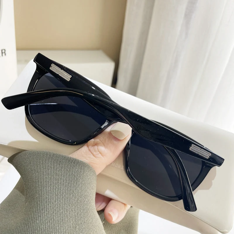 Dame oversized solbrille i elegant skilpaddemønster Luvikno