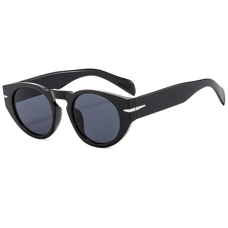 Dame moteriktig solbrille med unikt design og polariserende glass Luvikno