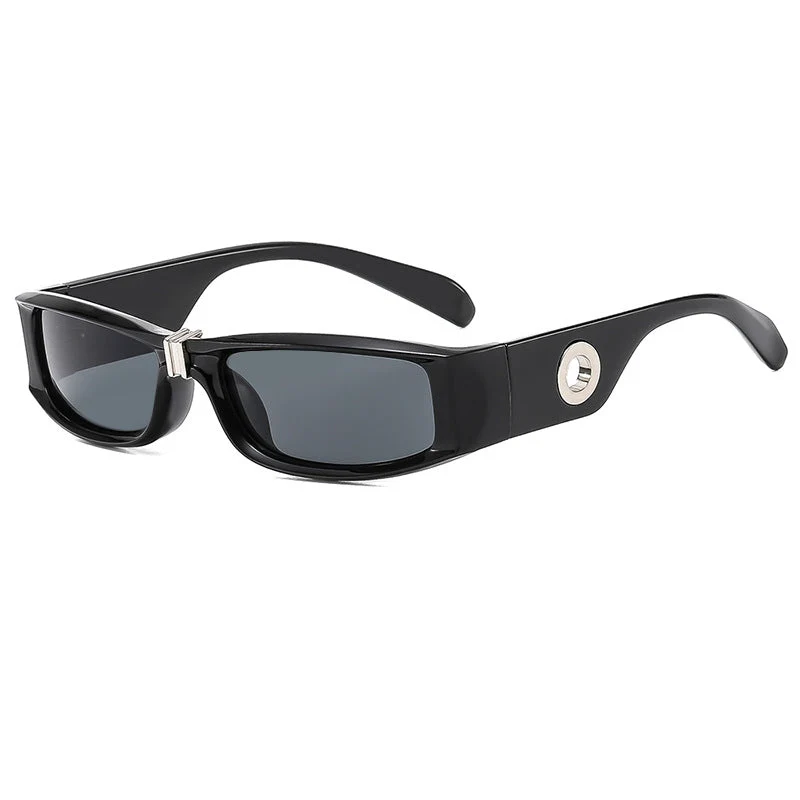 Dame moteriktig solbrille med beskyttende UV-filter og robust ramme Luvikno
