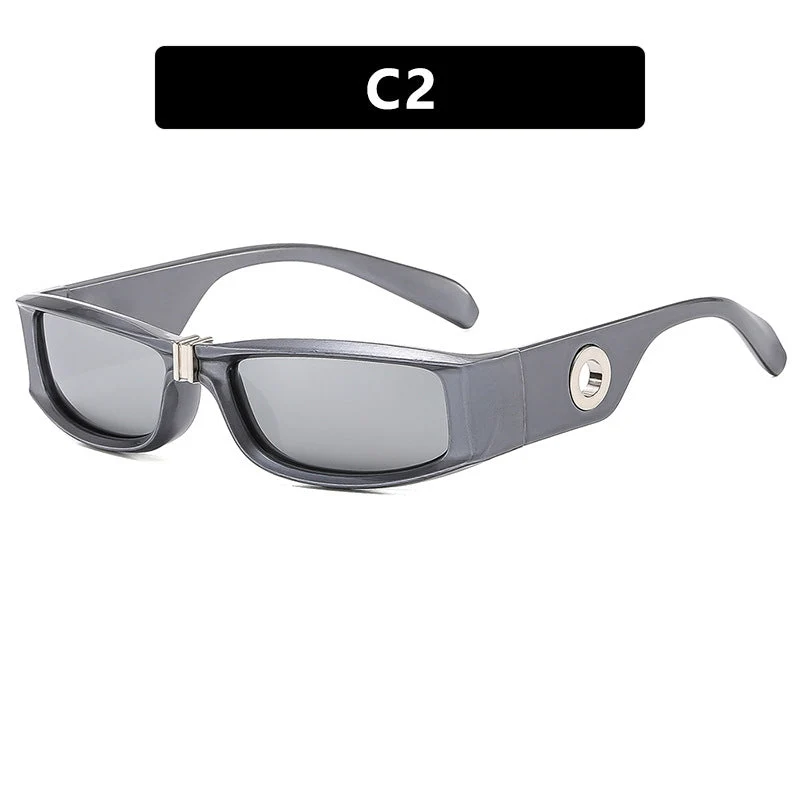 Dame moteriktig solbrille med beskyttende UV-filter og robust ramme Luvikno