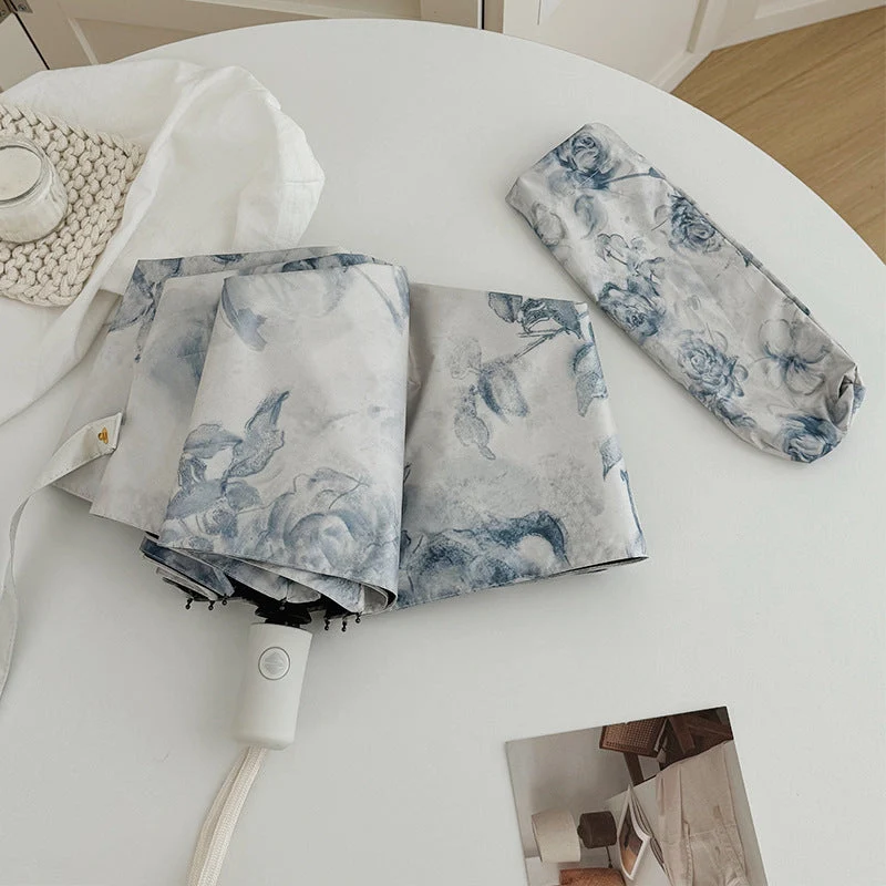 Dame sammenleggbar paraply med romantisk blomsterdesign Luvikno