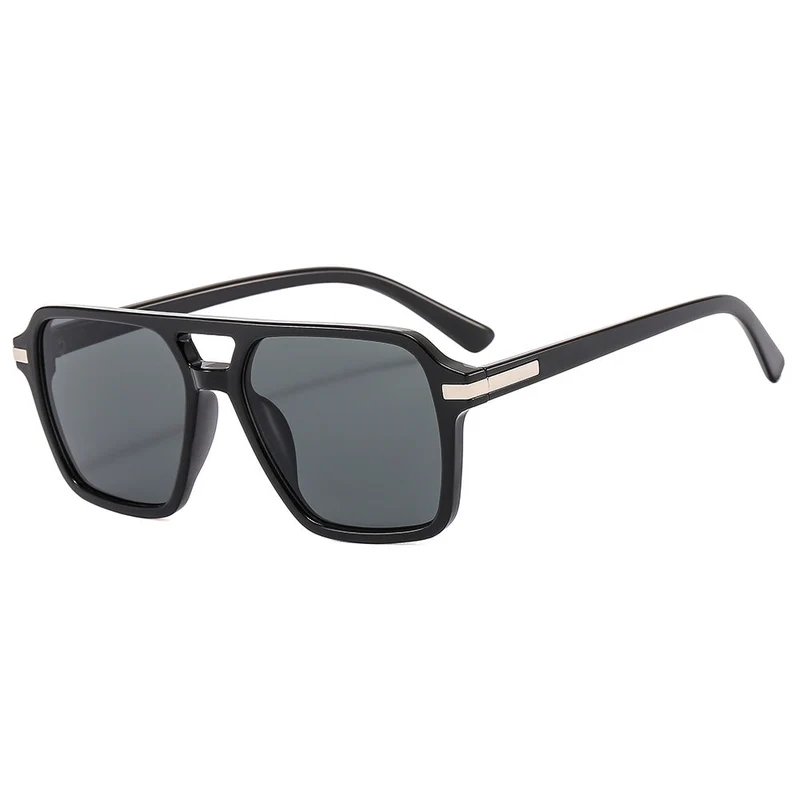 Dame(modern) firkantet solbrille med elegant metallwrap Luvikno