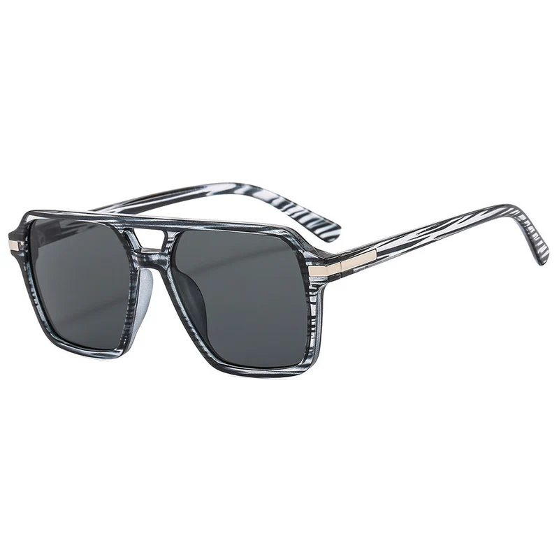 Dame(modern) firkantet solbrille med elegant metallwrap Luvikno