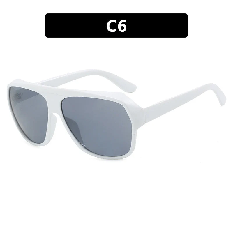 Dame moteriktig oversized solbrille med sporty design Luvikno