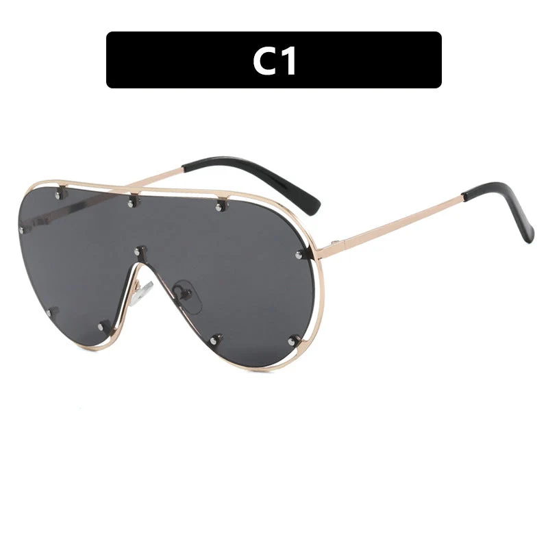 Dame moteriktig oversized solbrille i stilig retro-design Luvikno