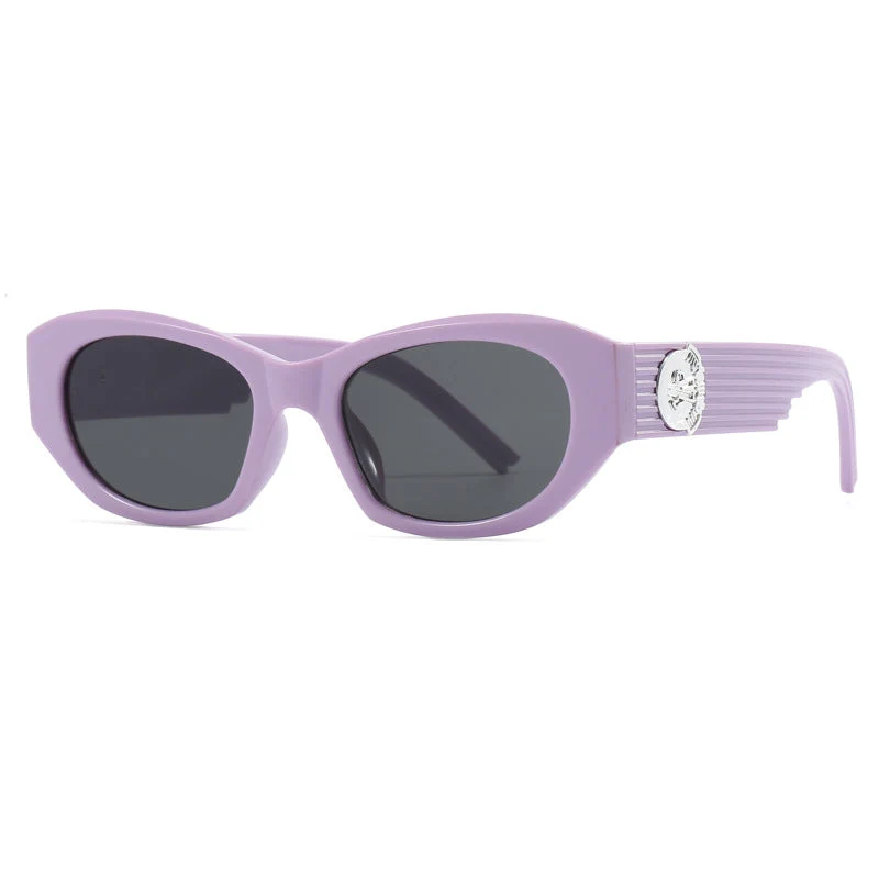 Dame moter Cat-Eye solbrille med markant design og luksuriøse detaljer Luvikno