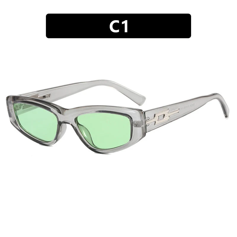 Dame moteriktig Cat-Eye solbrille med transparent ramme og kule glass Luvikno