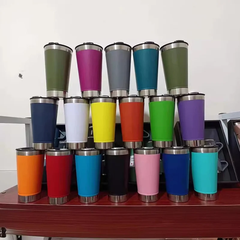 Damer Isolert Kaffeekopp med Robust Overflate Luvikno