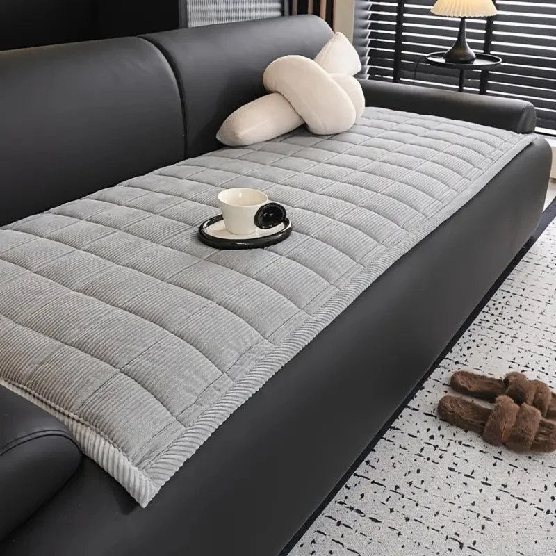 LuxeShield Quiltmatte — Transformér sofaen din til en feilfri oase av komfort og beskyttelse | Luvikno