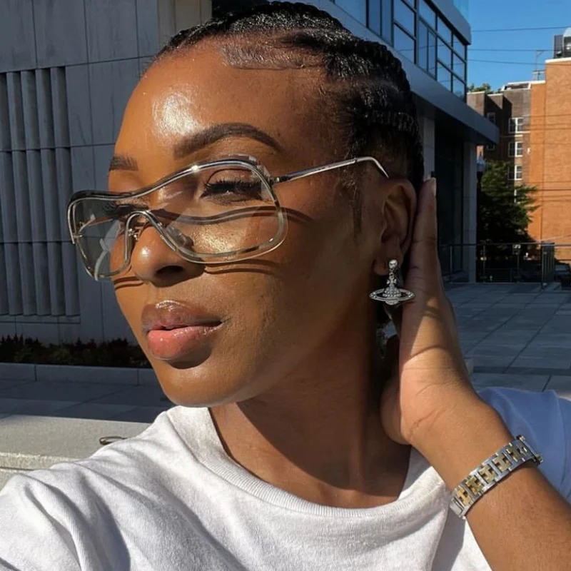Dame stor rund solbrille med elegant metallramme Luvikno