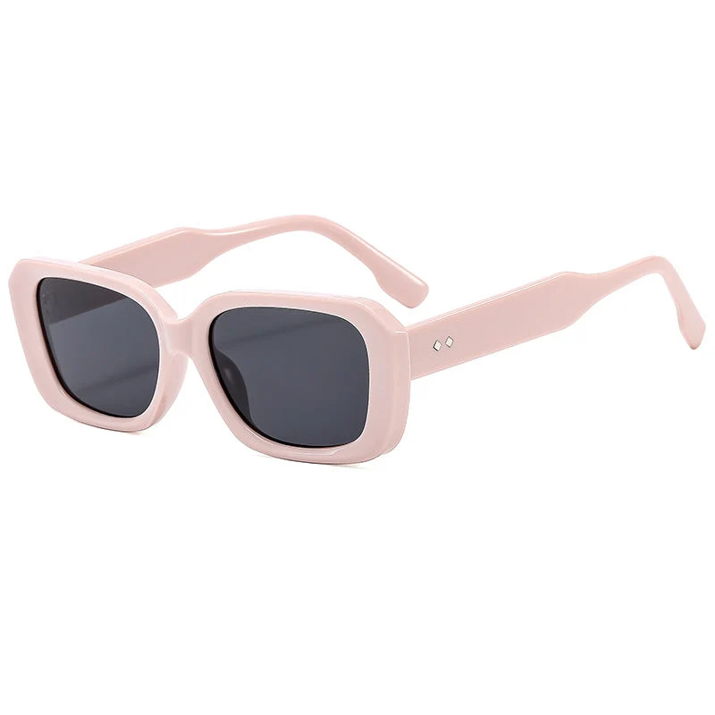 Dame stor firkantet solbrille med robust ramme og UV-beskyttelse Luvikno