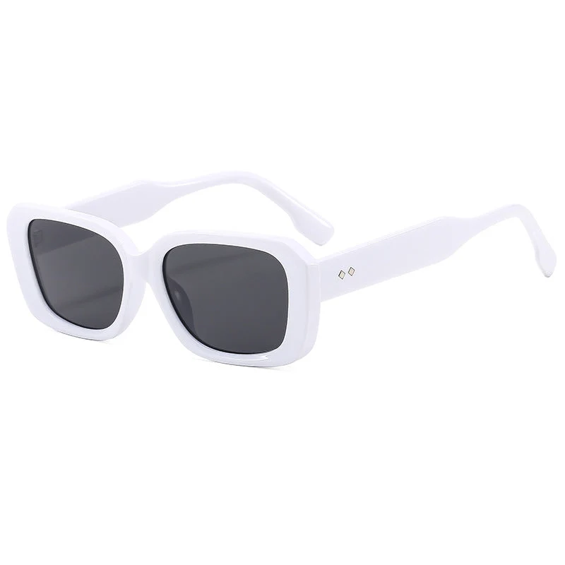 Dame stor firkantet solbrille med robust ramme og UV-beskyttelse Luvikno