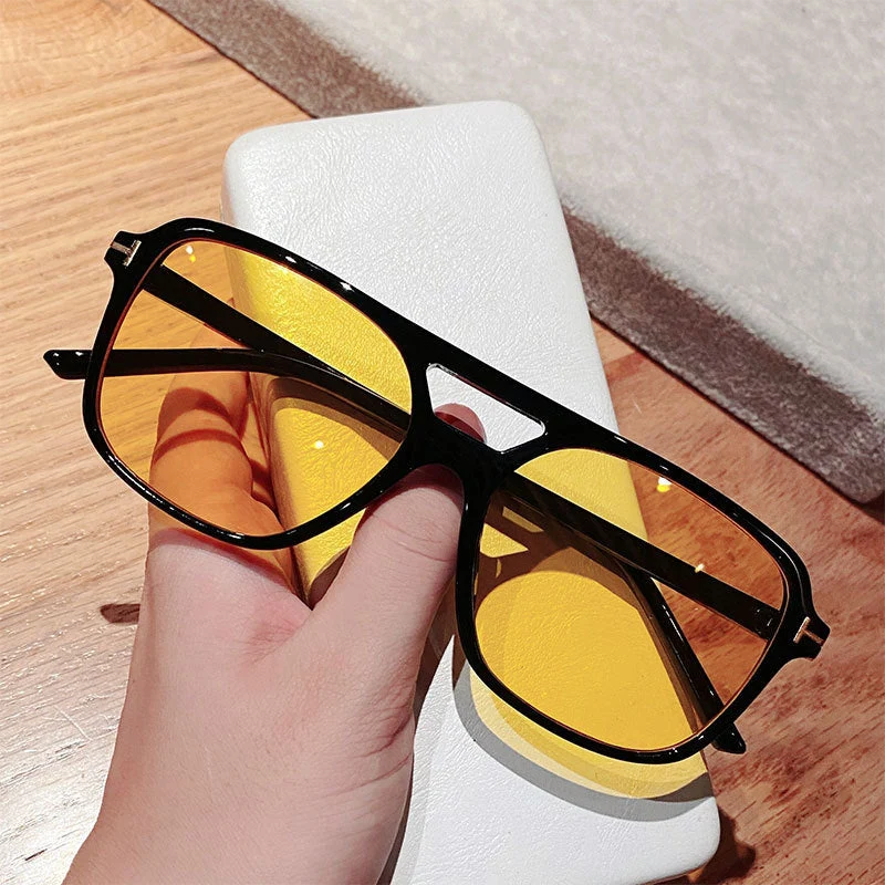 Dame elegant geometrisk solbrille med stilfull ramme Luvikno