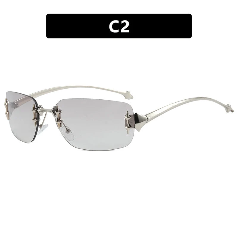 Damer designer-solbrille med utsmykkede detaljer Luvikno