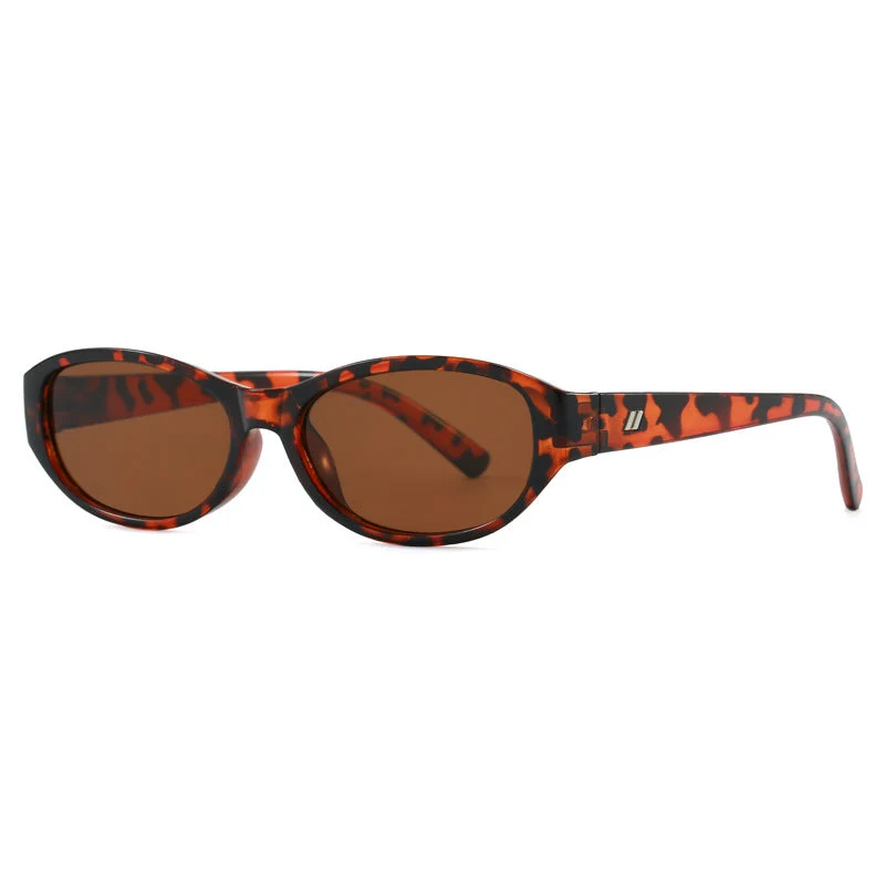 Dame designerbriller i elegant cat-eye stil Luvikno