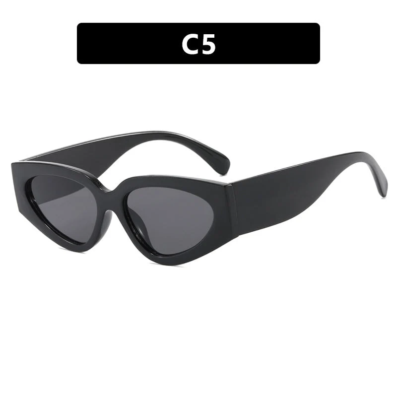 Dame Cat-Eye solbriller med ekstravagant design og beskyttende UV-filter Luvikno