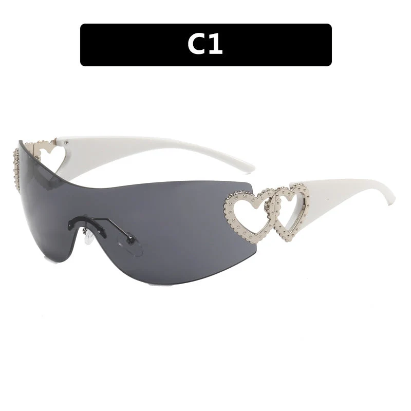 Dame Fashion-solbrille med hjerte-applikasjoner Luvikno