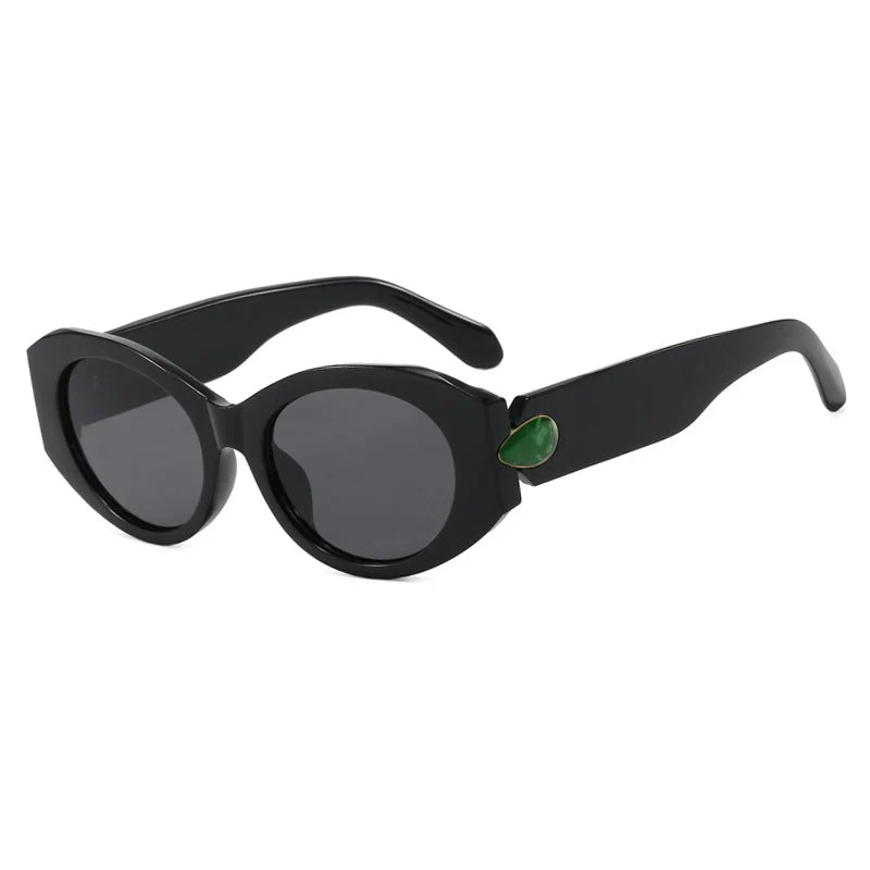 Dame elegant solbrille med stilige konturer Luvikno