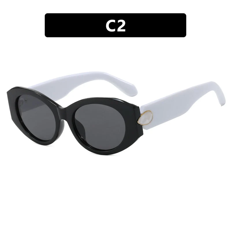 Dame elegant solbrille med stilige konturer Luvikno