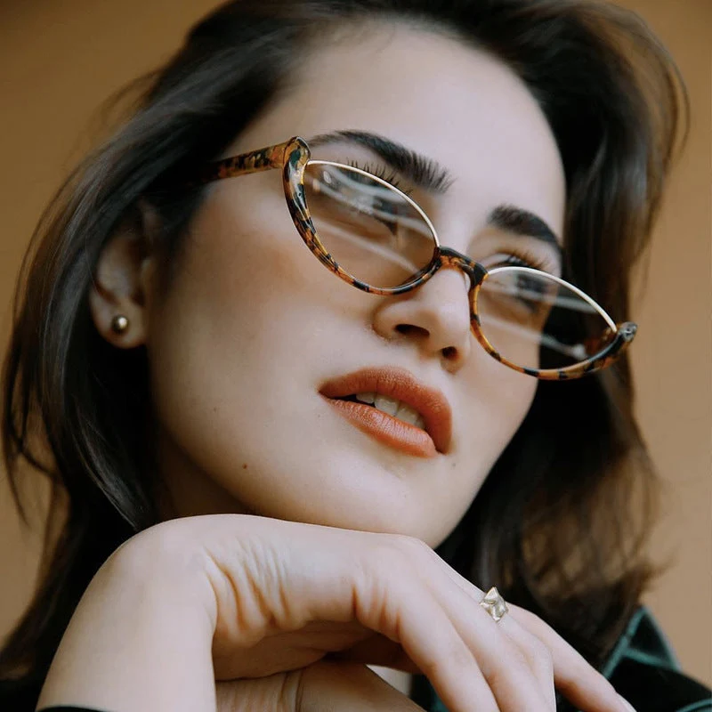 Dame elegant solbrille i stilfull kattøye-design Luvikno