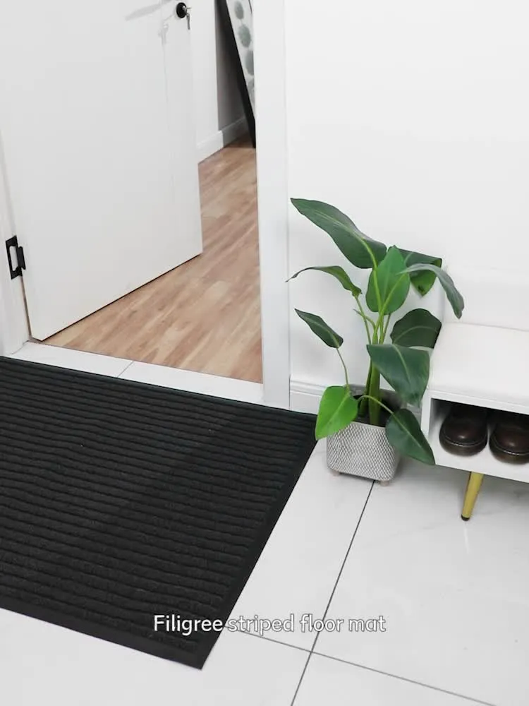 Helårs dørmatte for innendørs og utendørs - WeatherGuard Pro | Luvikno