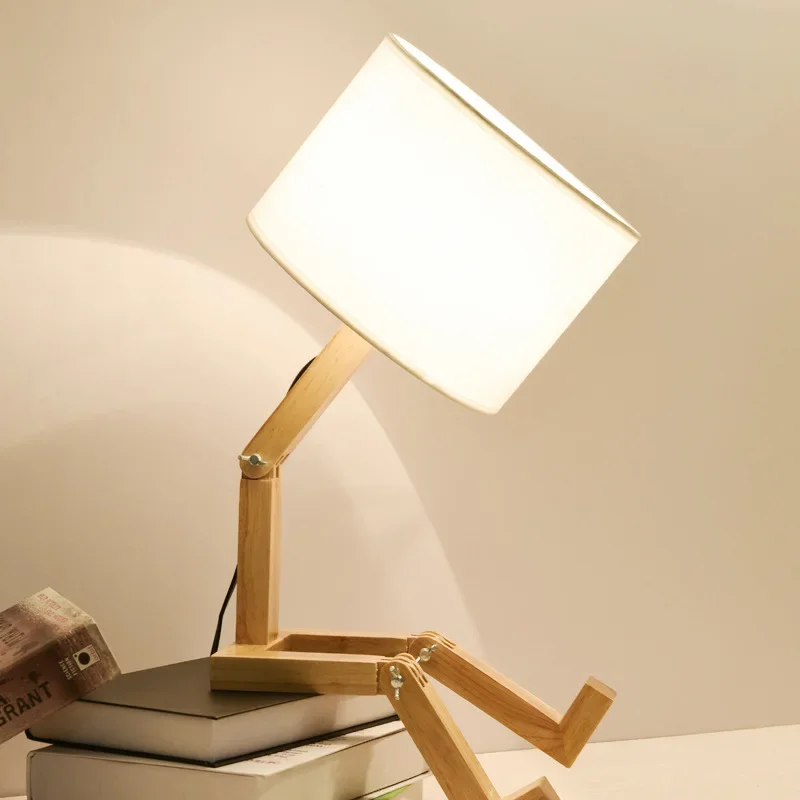 Trelampe med bokholder - RutanFlex | Luvikno