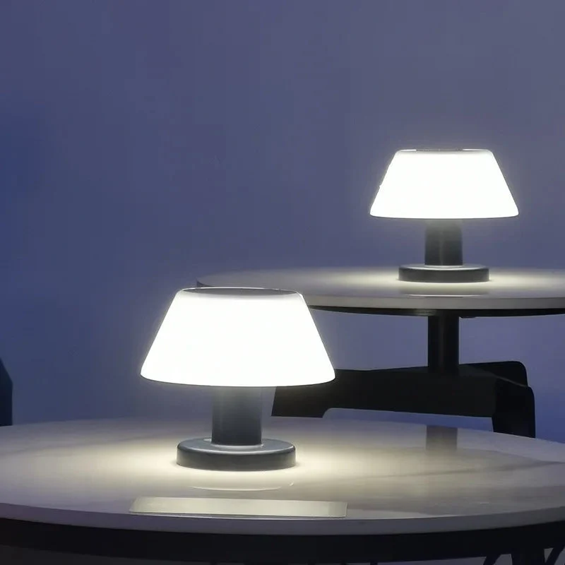 Solar-Drevet Bordlampe - Solara | Luvikno
