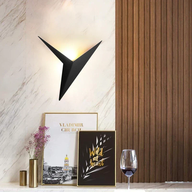 Moderne Triangulære Vegglampe - TrigoLux | Luvikno