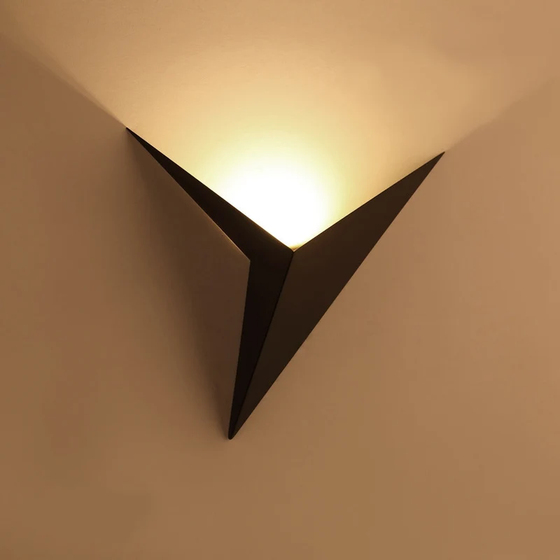 Moderne Triangulære Vegglampe - TrigoLux | Luvikno