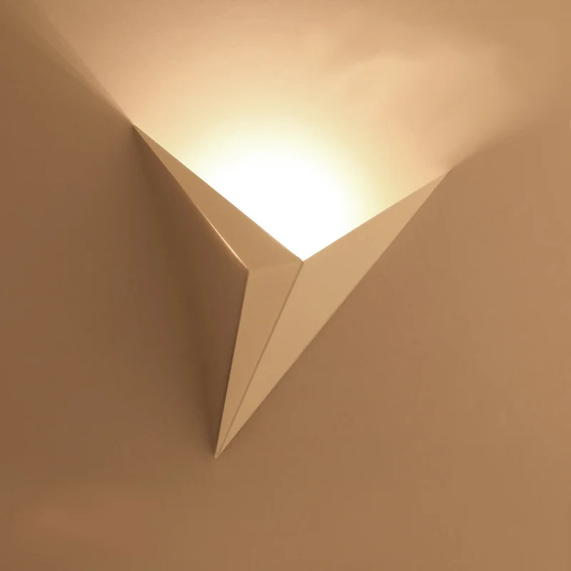 Moderne Triangulære Vegglampe - TrigoLux | Luvikno
