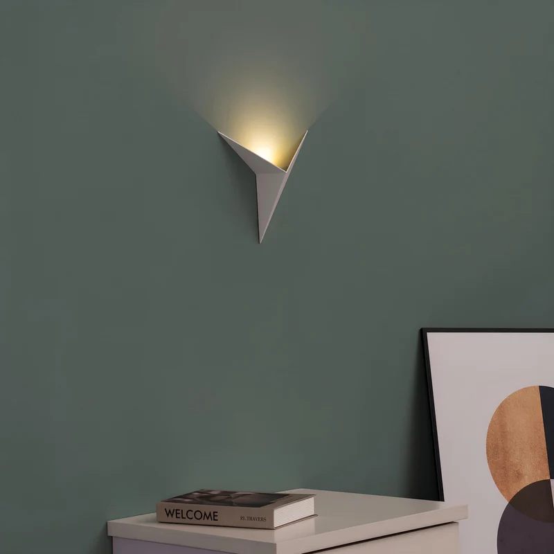 Moderne Triangulære Vegglampe - TrigoLux | Luvikno