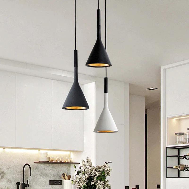 Moderne Trekant Pendellampe - Trionda | Luvikno