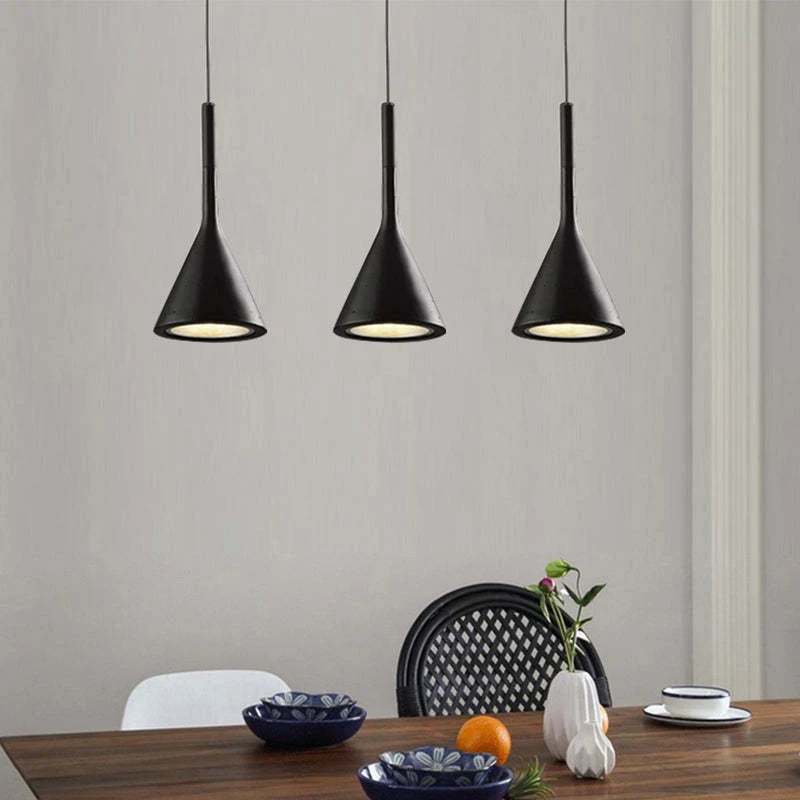 Moderne Trekant Pendellampe - Trionda | Luvikno