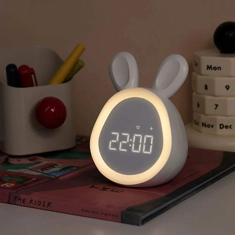 Kanin-formet barneklokke med LED-nattlys - BunniGlow | Luvikno