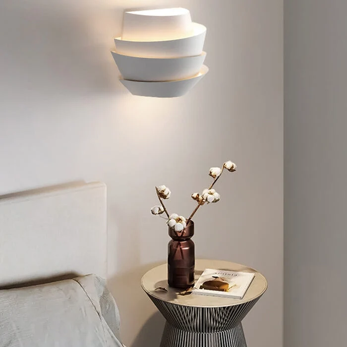 Skandinavisk Vegglampe med Doble Lyspunkt - NordGlow | Luvikno
