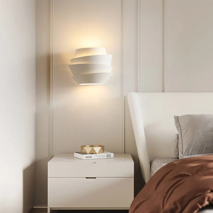 Skandinavisk Vegglampe med Doble Lyspunkt - NordGlow | Luvikno
